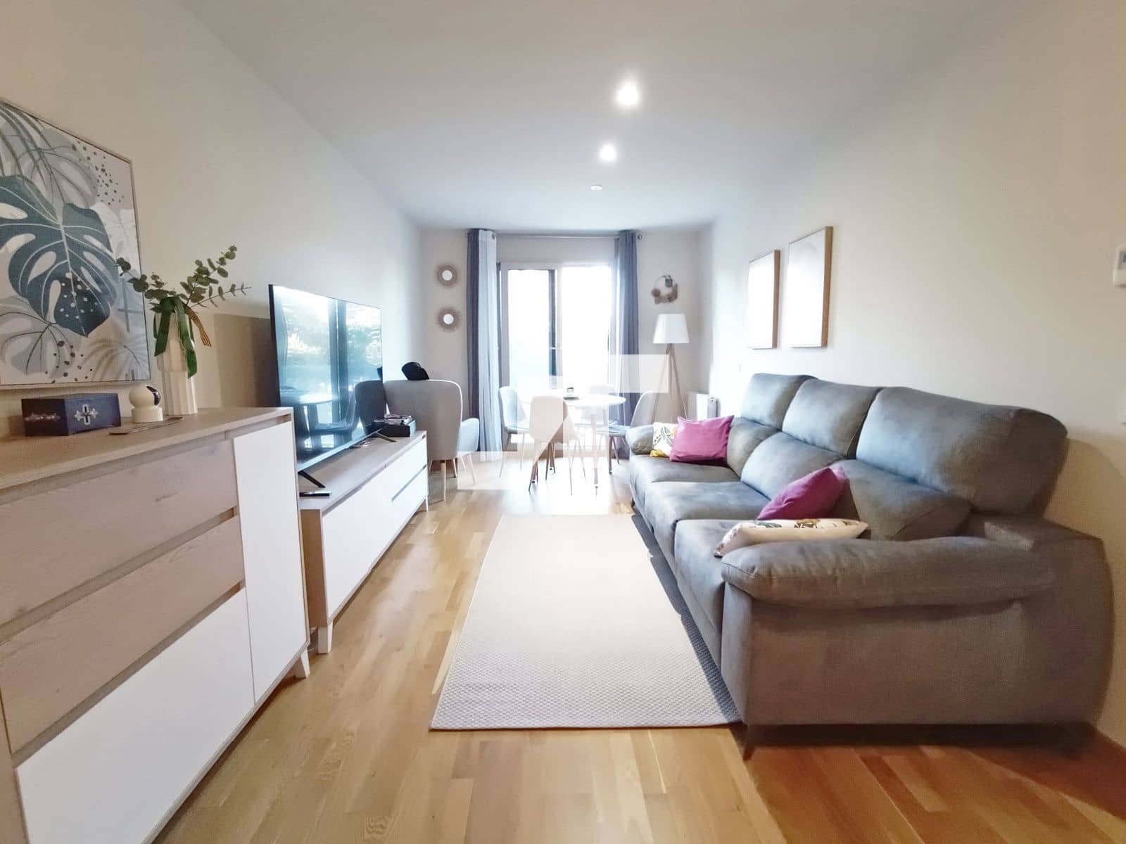 2 bedroom Flat for sale in Castello de la Plana with pool garage - € 220,000 (Ref: 9405863)