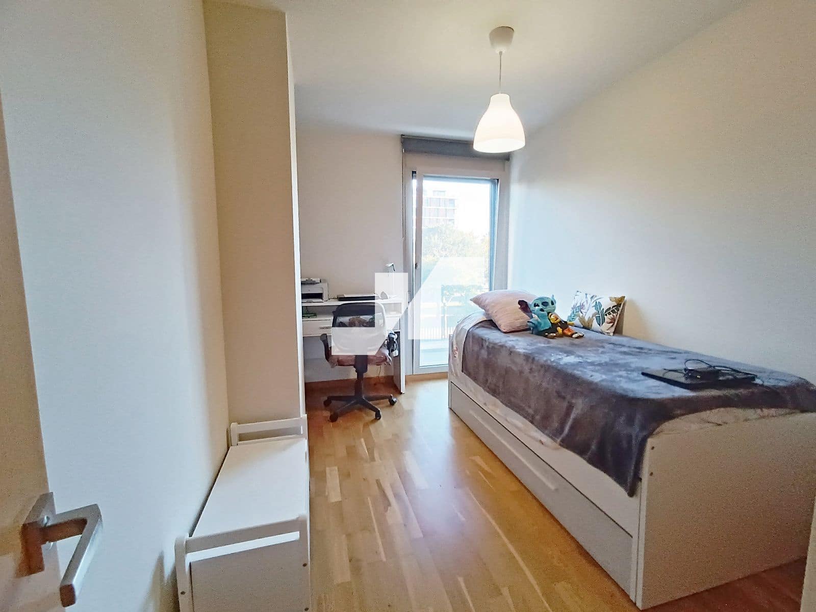 2 bedroom Flat for sale in Castello de la Plana with pool garage - € 220,000 (Ref: 9405863)