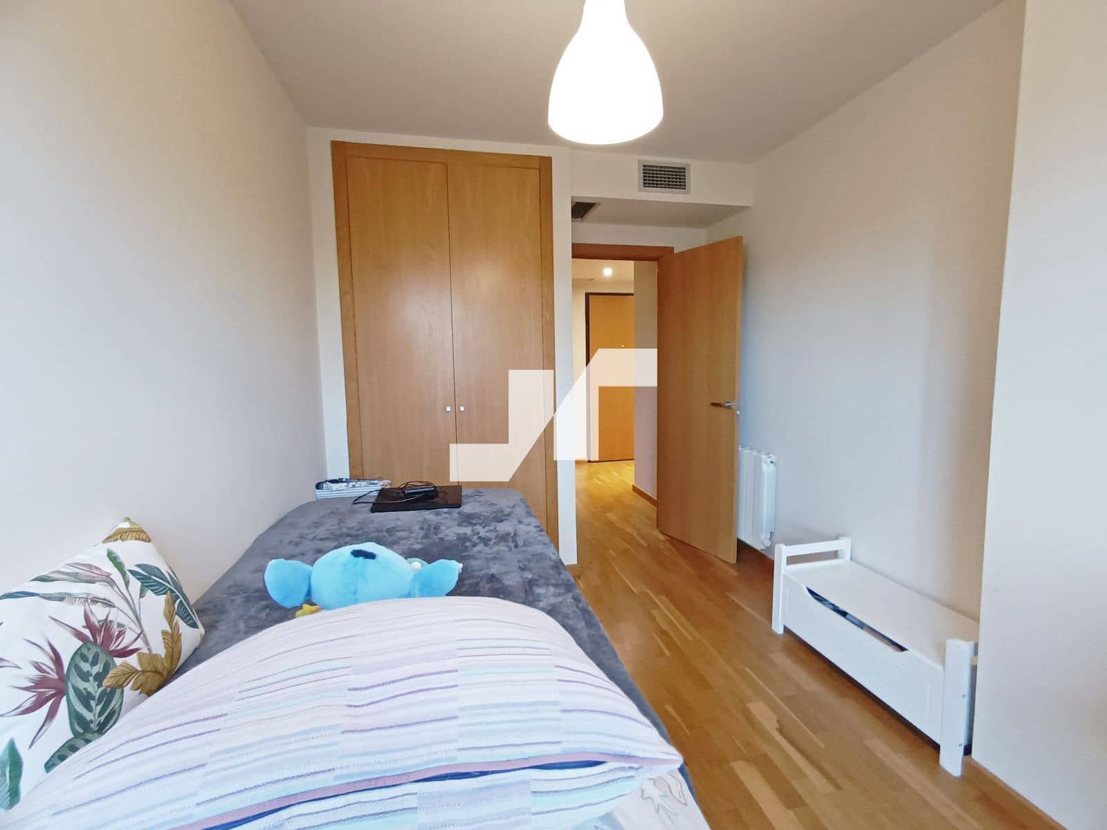 2 bedroom Flat for sale in Castello de la Plana with pool garage - € 220,000 (Ref: 9405863)