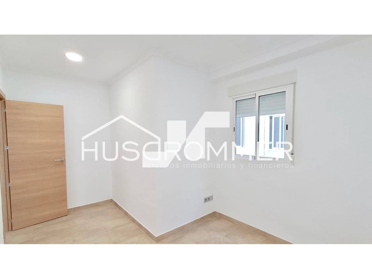 3 bedroom Flat for sale in Burriana / Borriana - € 99,000 (Ref: 9419467)