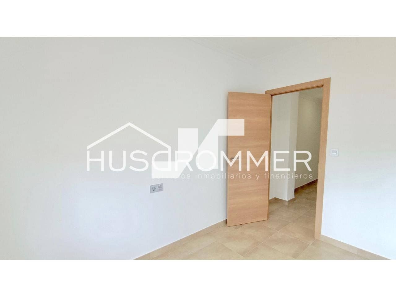 3 bedroom Flat for sale in Burriana / Borriana - € 99,000 (Ref: 9419467)