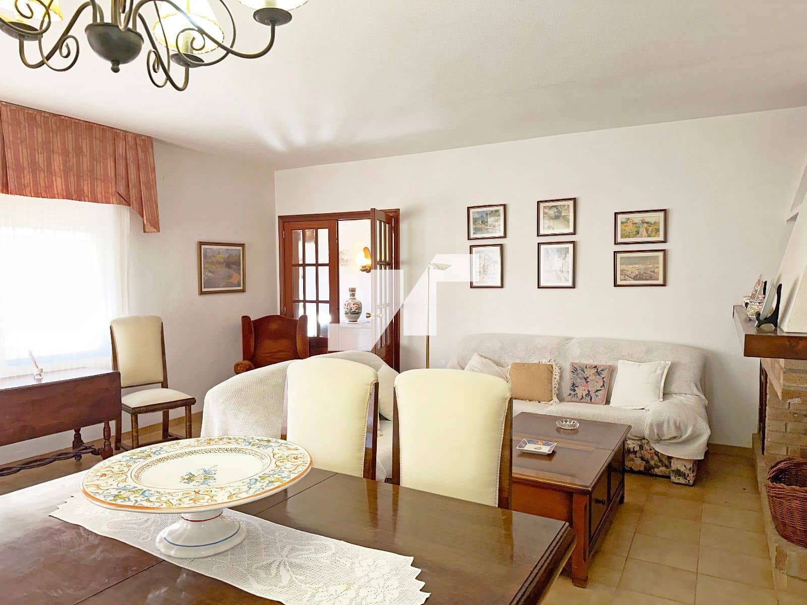 4 soveværelse Villa til salg i Vila-real med swimmingpool garage - € 365.000 (Ref: 9438783)