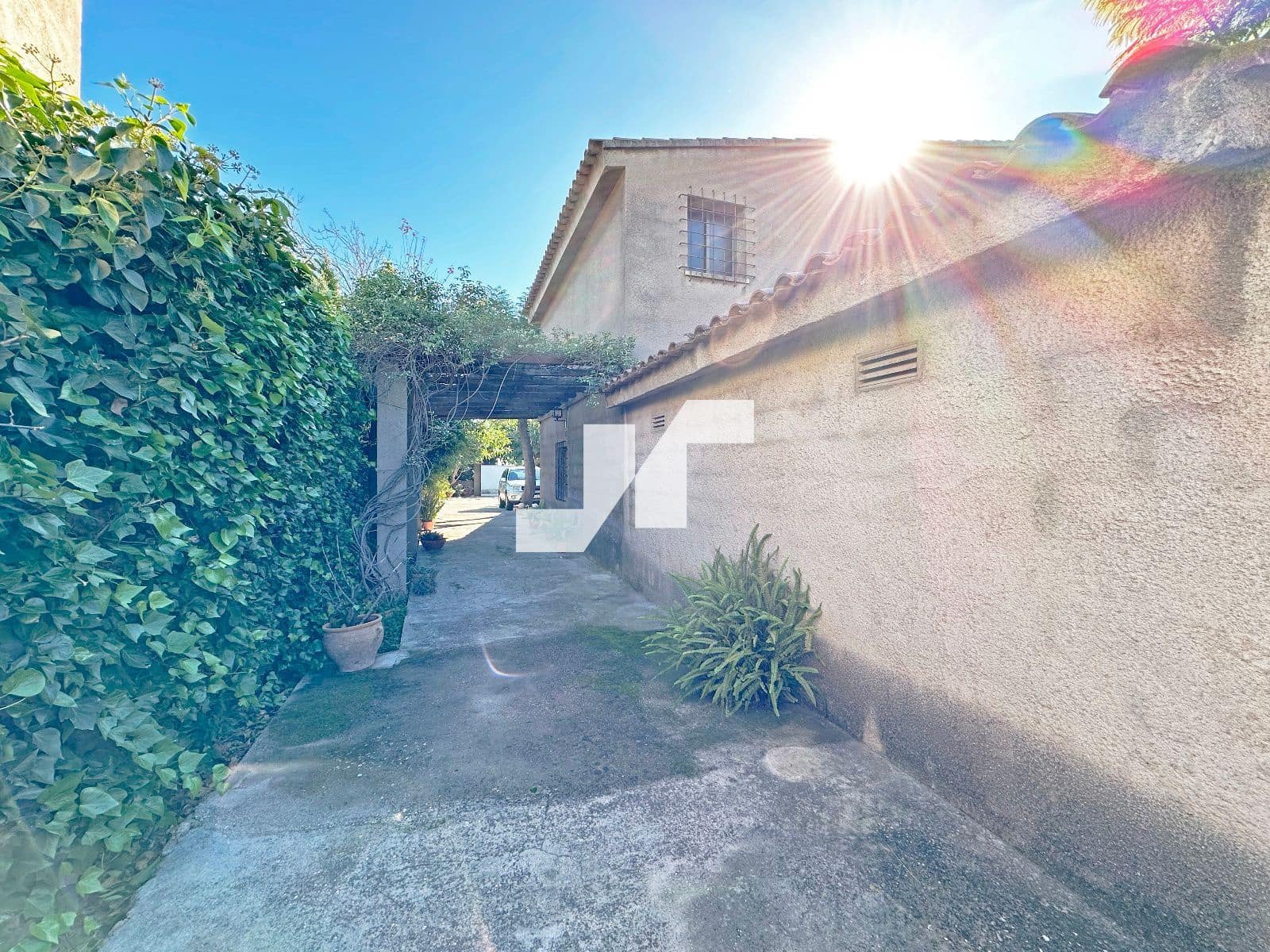 4 soveværelse Villa til salg i Vila-real med swimmingpool garage - € 365.000 (Ref: 9438783)