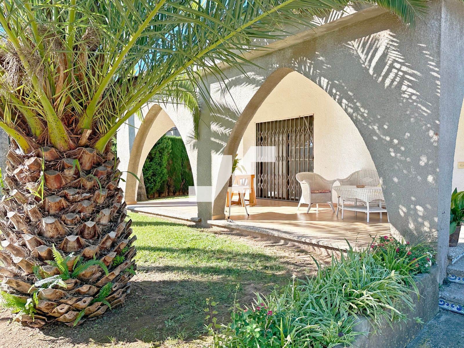 4 soveværelse Villa til salg i Vila-real med swimmingpool garage - € 365.000 (Ref: 9438783)