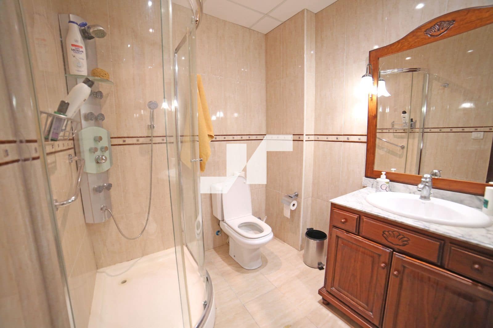 5 Zimmer Villa zu verkaufen in Castello de la Plana mit Garage - 250.000 € (Ref: 9445498)