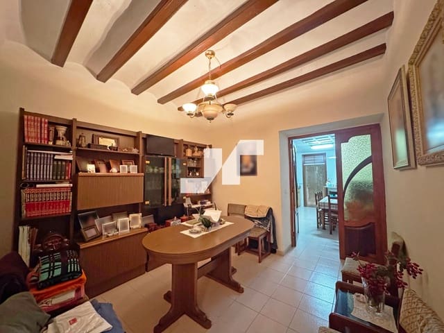 5 soveværelse Villa til salg i Almassora / Almazora med garage - € 187.000 (Ref: 9450182)