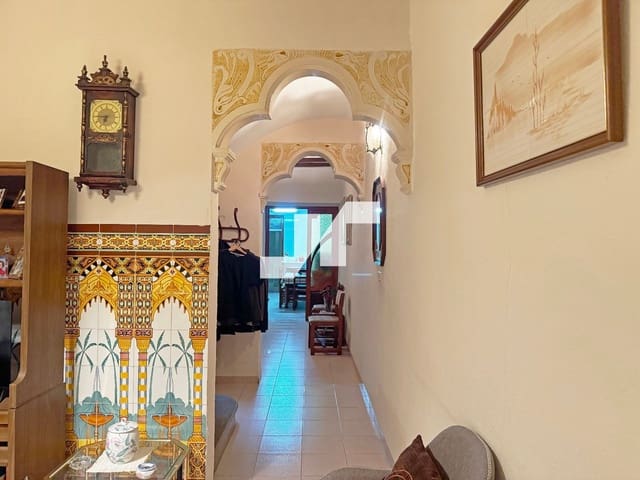 5 soveværelse Villa til salg i Almassora / Almazora med garage - € 187.000 (Ref: 9450182)