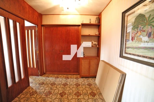 4 bedroom Flat for sale in Centro, Castelló de la Plana - € 290,000 (Ref: 9452930)