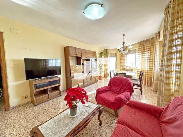 4 slaapkamer Penthouse te koop in Vila-real - € 130.000 (Ref: 9470712)