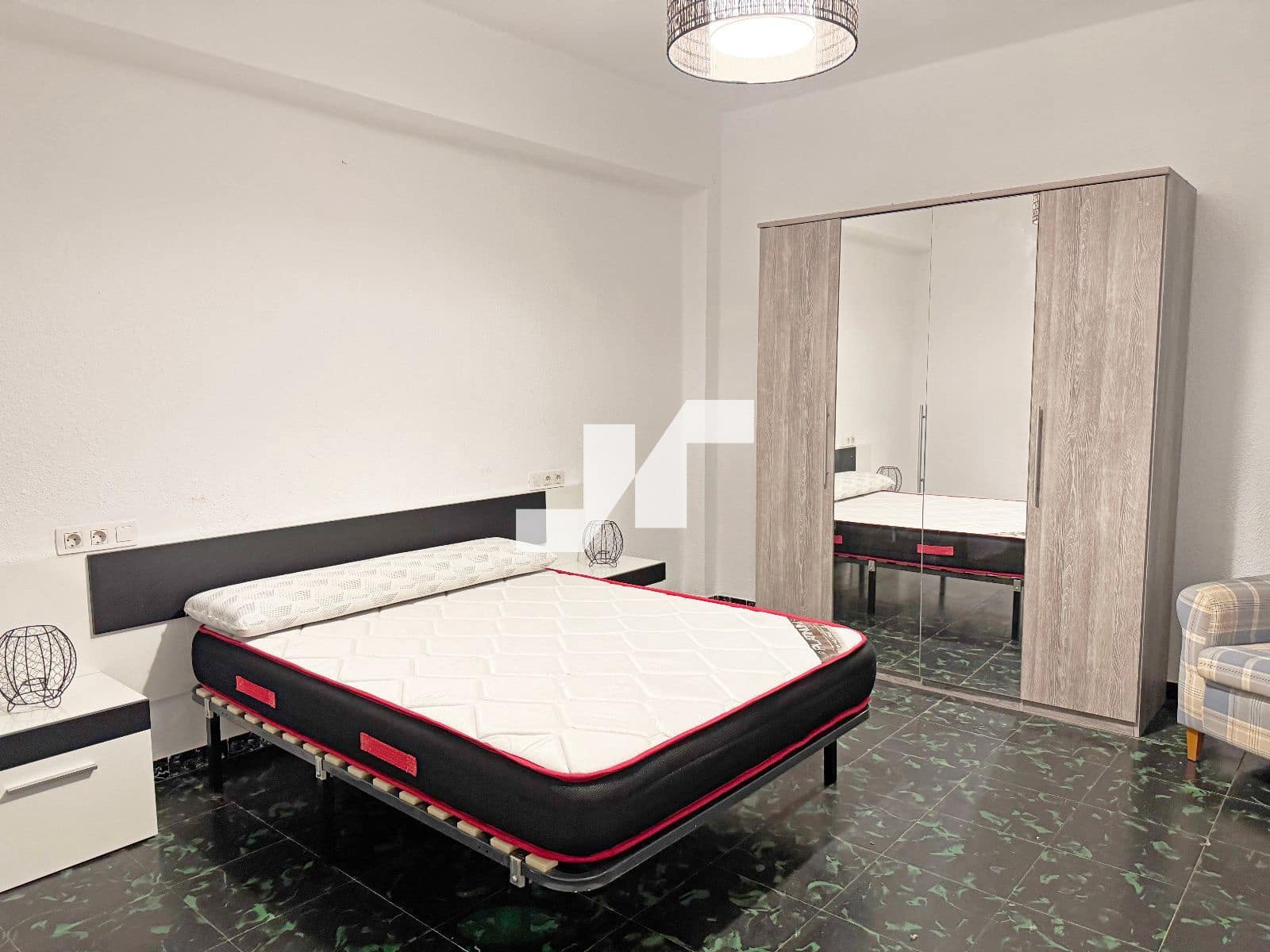 4 bedroom Flat for rent in Vila-real - € 600 (Ref: 9479460)