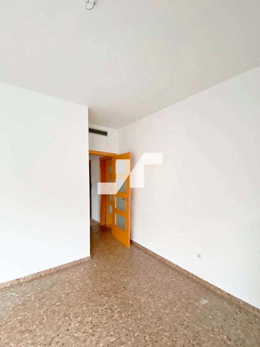 2 bedroom Flat for sale in Burriana / Borriana - € 143,000 (Ref: 9479461)