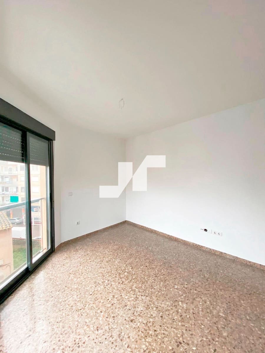 2 bedroom Flat for sale in Burriana / Borriana - € 143,000 (Ref: 9479461)