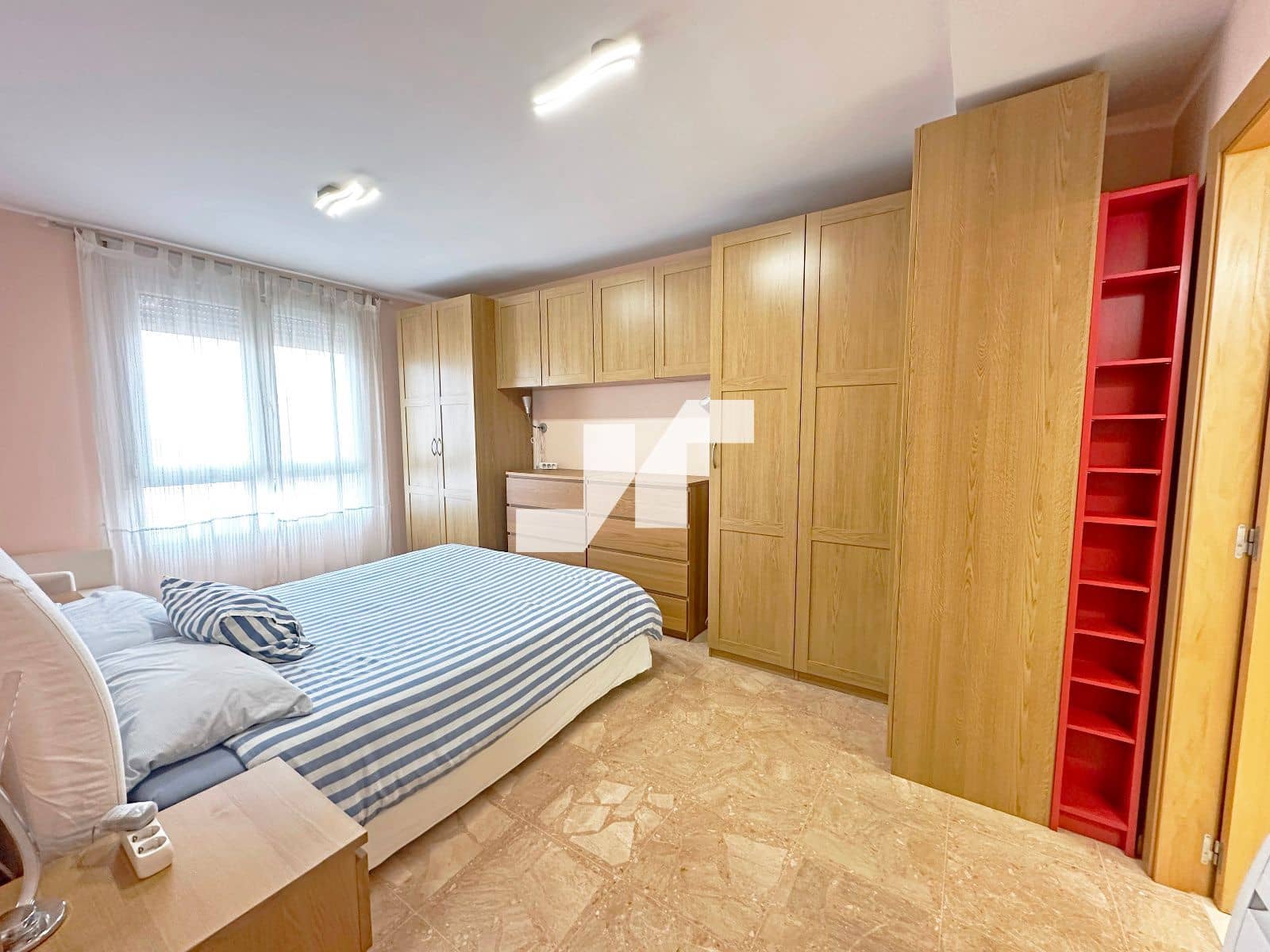 Piso de 3 habitaciones en Castelló de la Plana en alquiler con garaje - 900 € (Ref: 9485048)