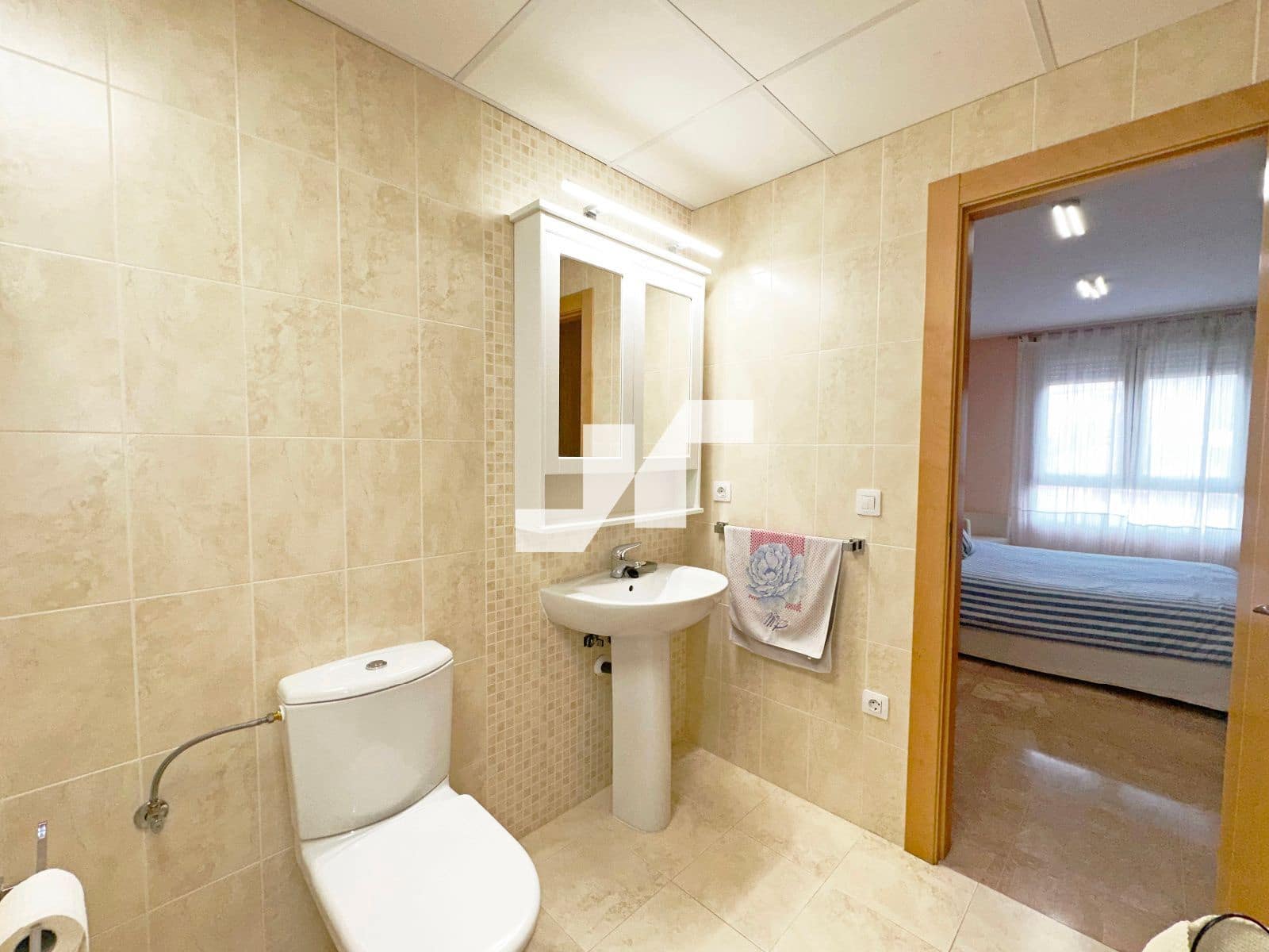 Piso de 3 habitaciones en Castelló de la Plana en alquiler con garaje - 900 € (Ref: 9485048)