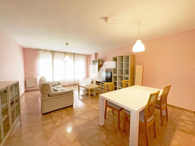 Piso de 3 habitaciones en Centro, Castelló de la Plana en alquiler con garaje - 900 € (Ref: 9485048)