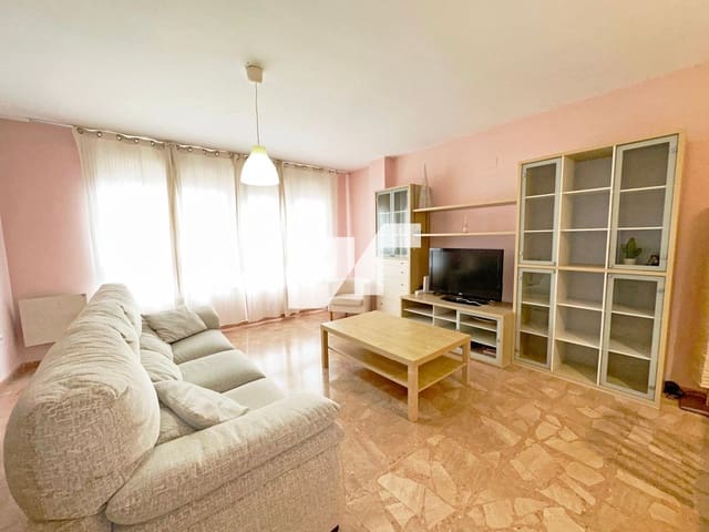 Piso de 3 habitaciones en Centro, Castelló de la Plana en alquiler con garaje - 900 € (Ref: 9485048)