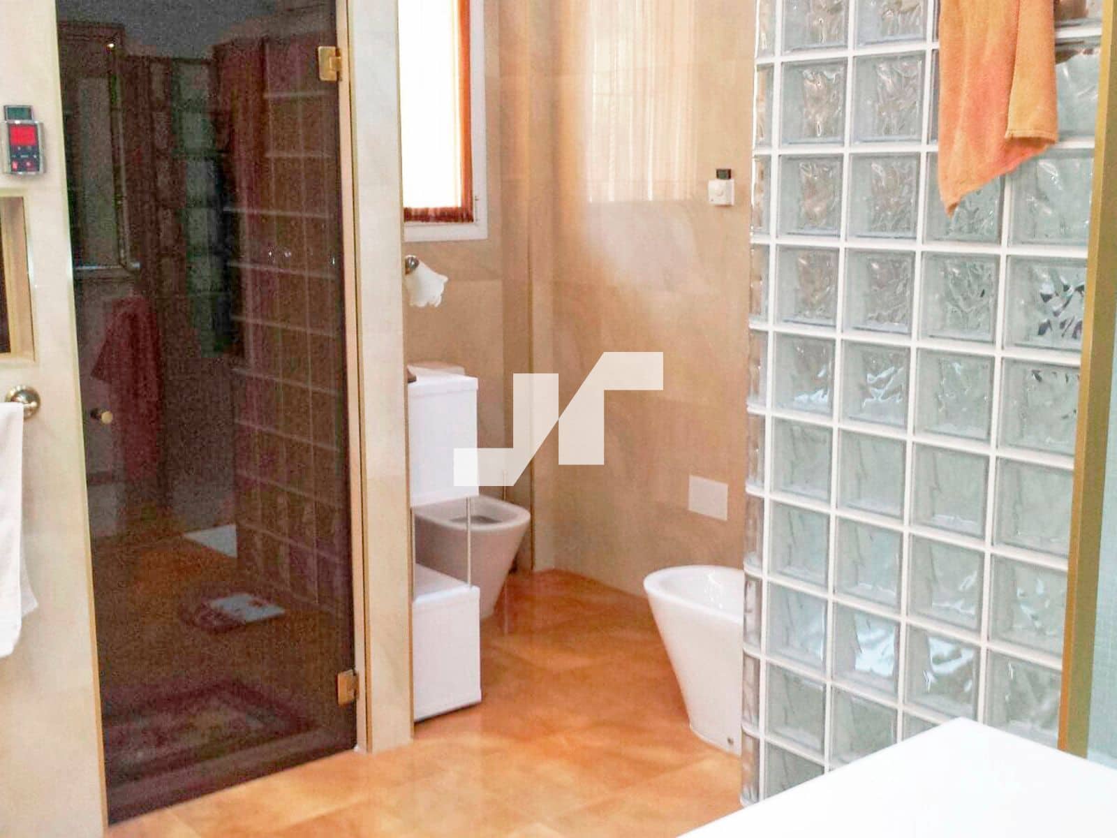 4 makuuhuone Huvila myytävänä paikassa Picassent mukana 
autotalli - 850 000 € (Ref: 9488532)