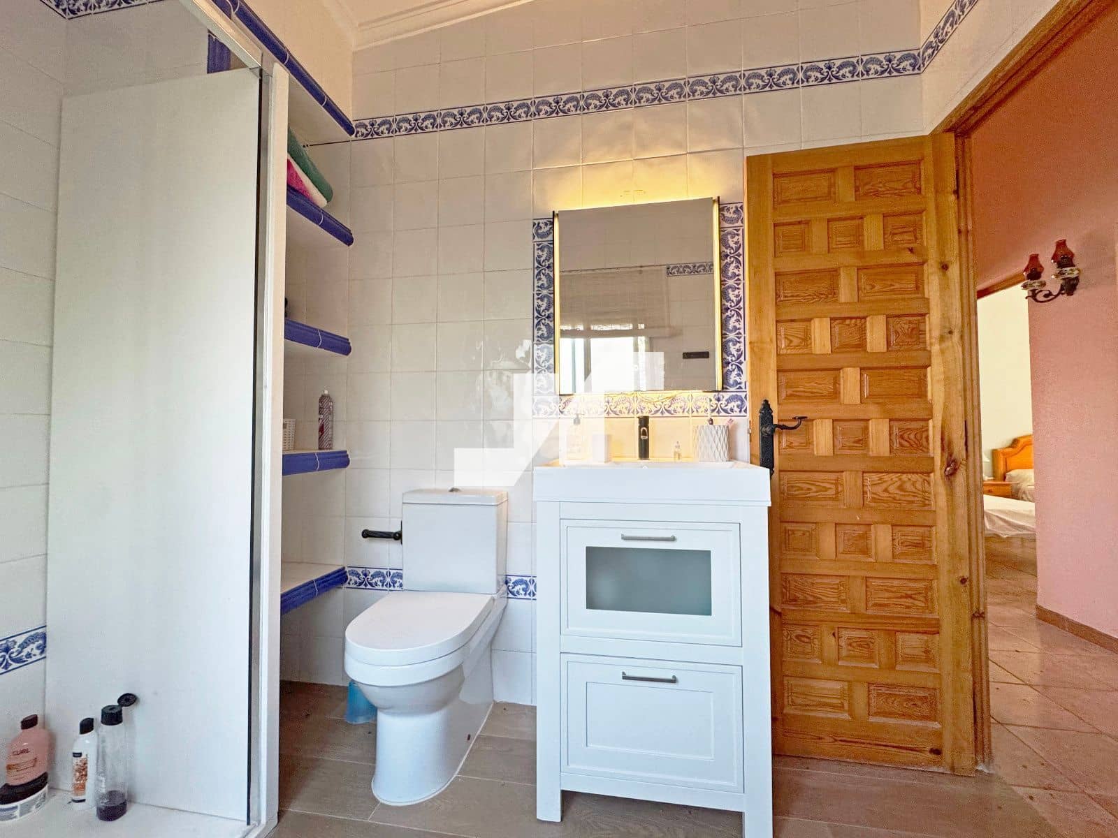 3 bedroom Villa for sale in Onda with pool garage - € 225,000 (Ref: 9493952)