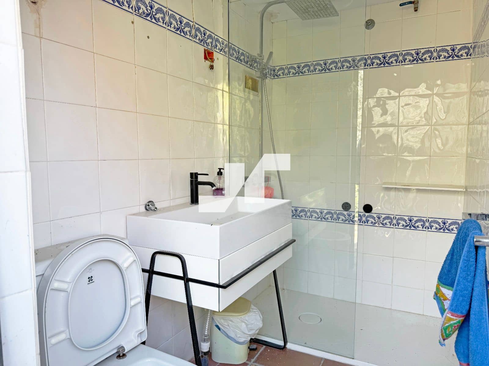 3 bedroom Villa for sale in Onda with pool garage - € 225,000 (Ref: 9493952)