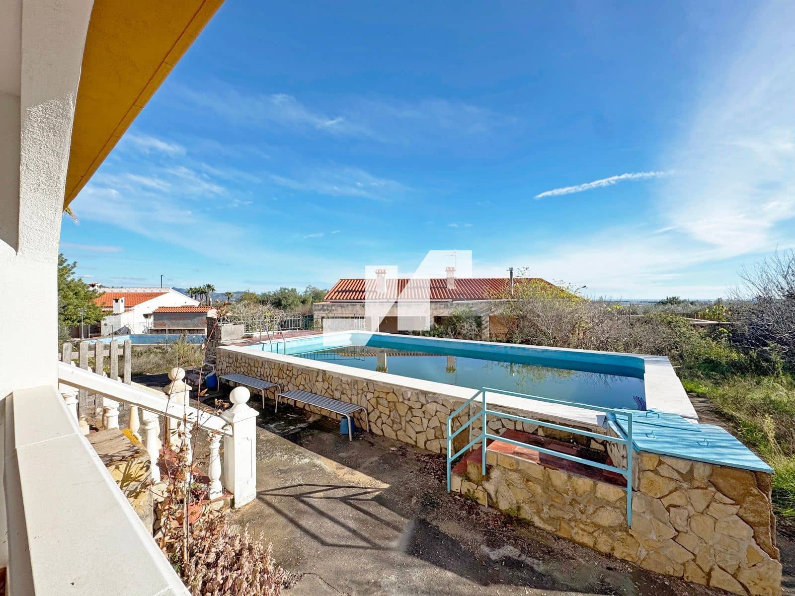 3 bedroom Villa for sale in Onda with pool garage - € 225,000 (Ref: 9493952)