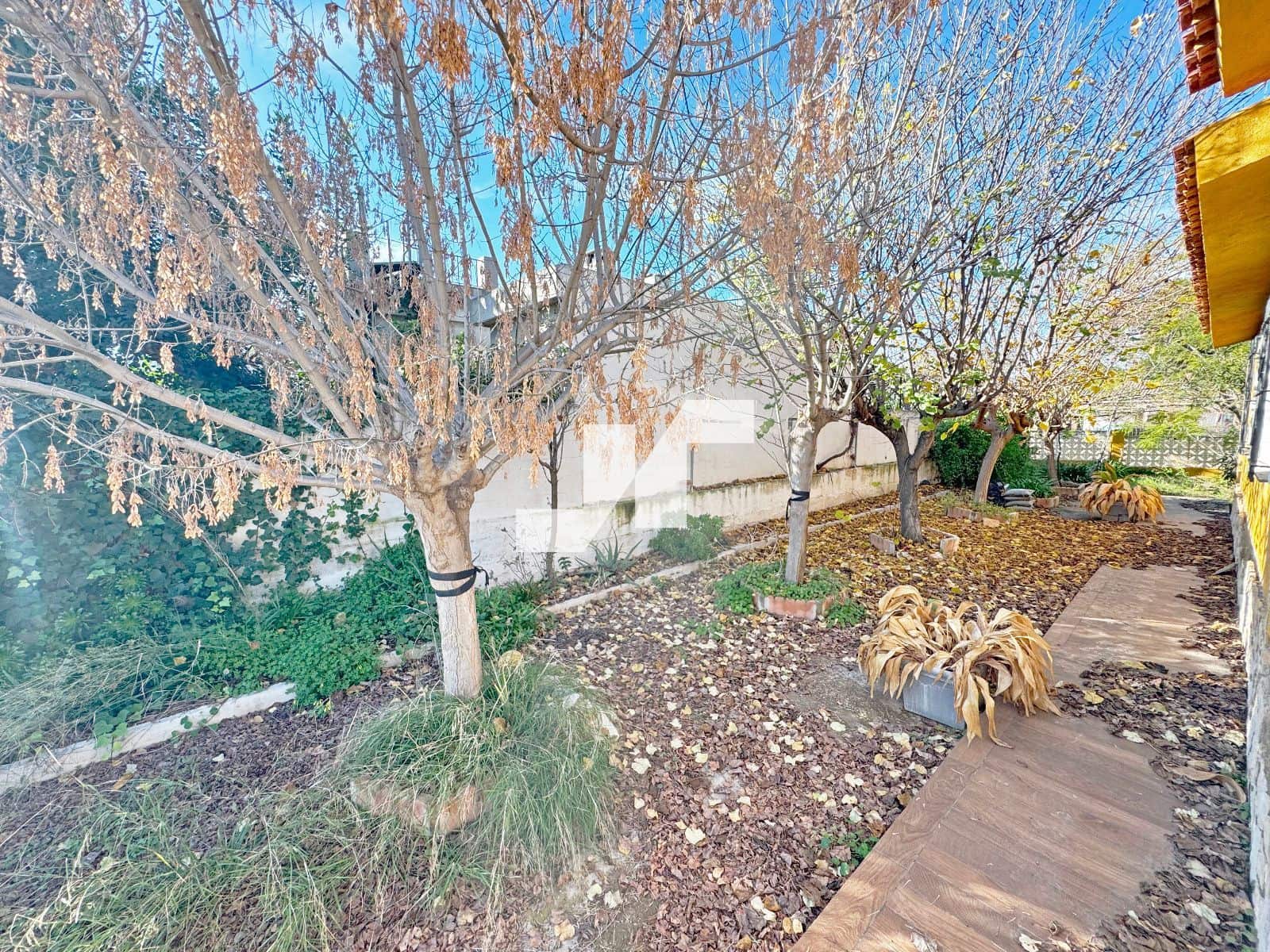 3 bedroom Villa for sale in Onda with pool garage - € 225,000 (Ref: 9493952)