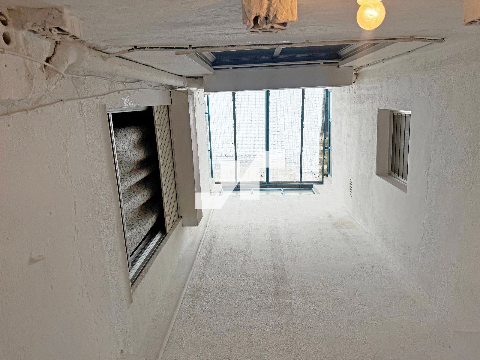 5 bedroom Villa for sale in Vila-real with garage - € 145,000 (Ref: 9493953)