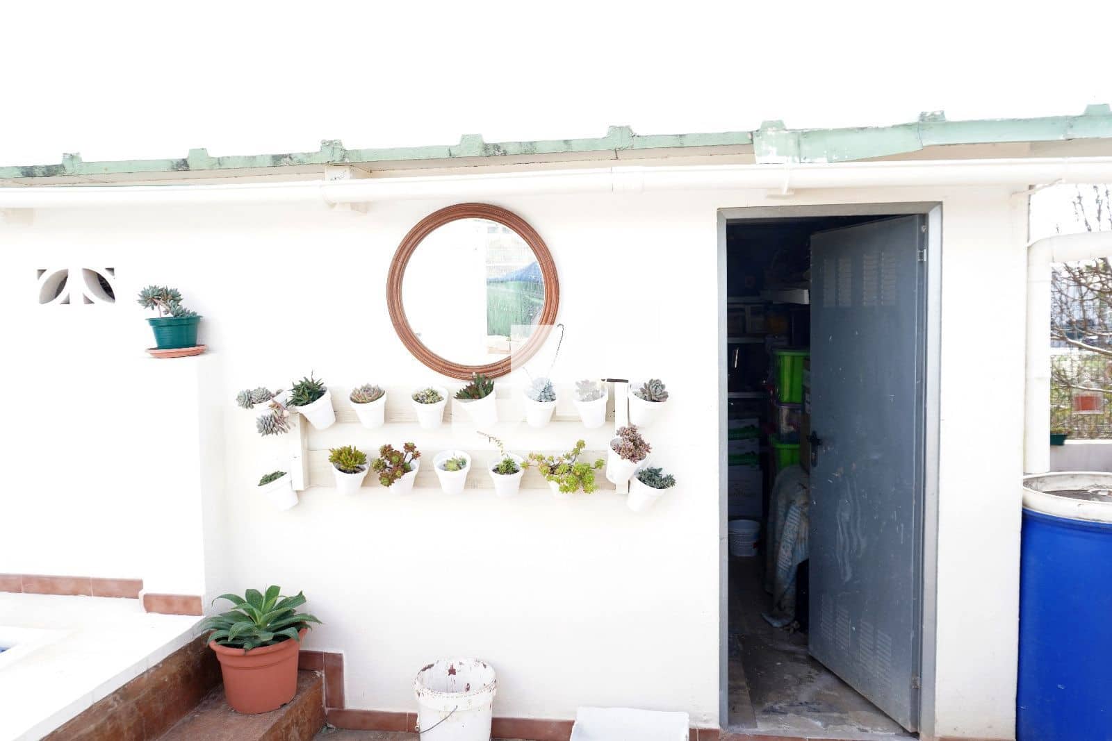 3 makuuhuone Huvila myytävänä paikassa Montserrat mukana uima-altaan - 210 000 € (Ref: 9503612)