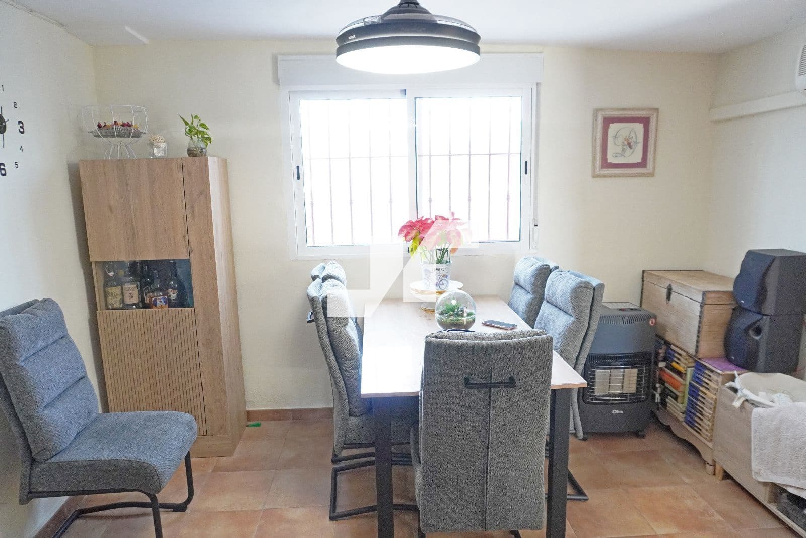 3 makuuhuone Huvila myytävänä paikassa Montserrat mukana uima-altaan - 210 000 € (Ref: 9503612)