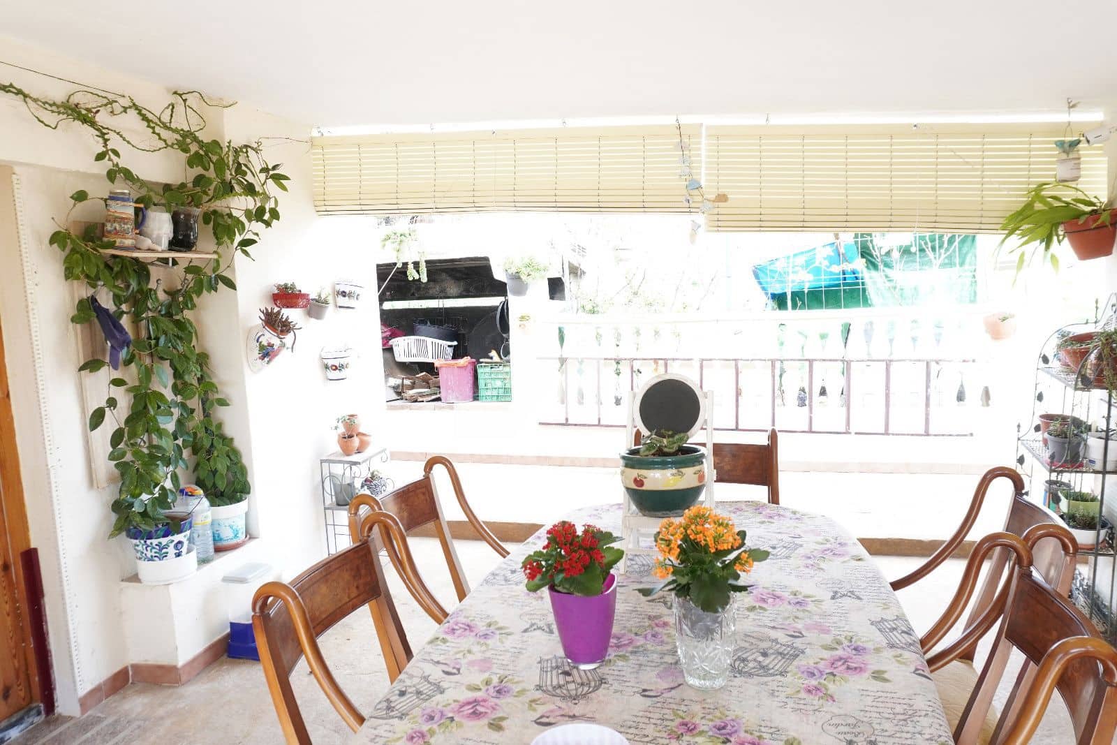 3 makuuhuone Huvila myytävänä paikassa Montserrat mukana uima-altaan - 210 000 € (Ref: 9503612)