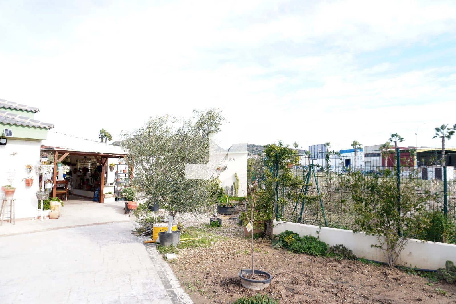 3 makuuhuone Huvila myytävänä paikassa Montserrat mukana uima-altaan - 210 000 € (Ref: 9503612)