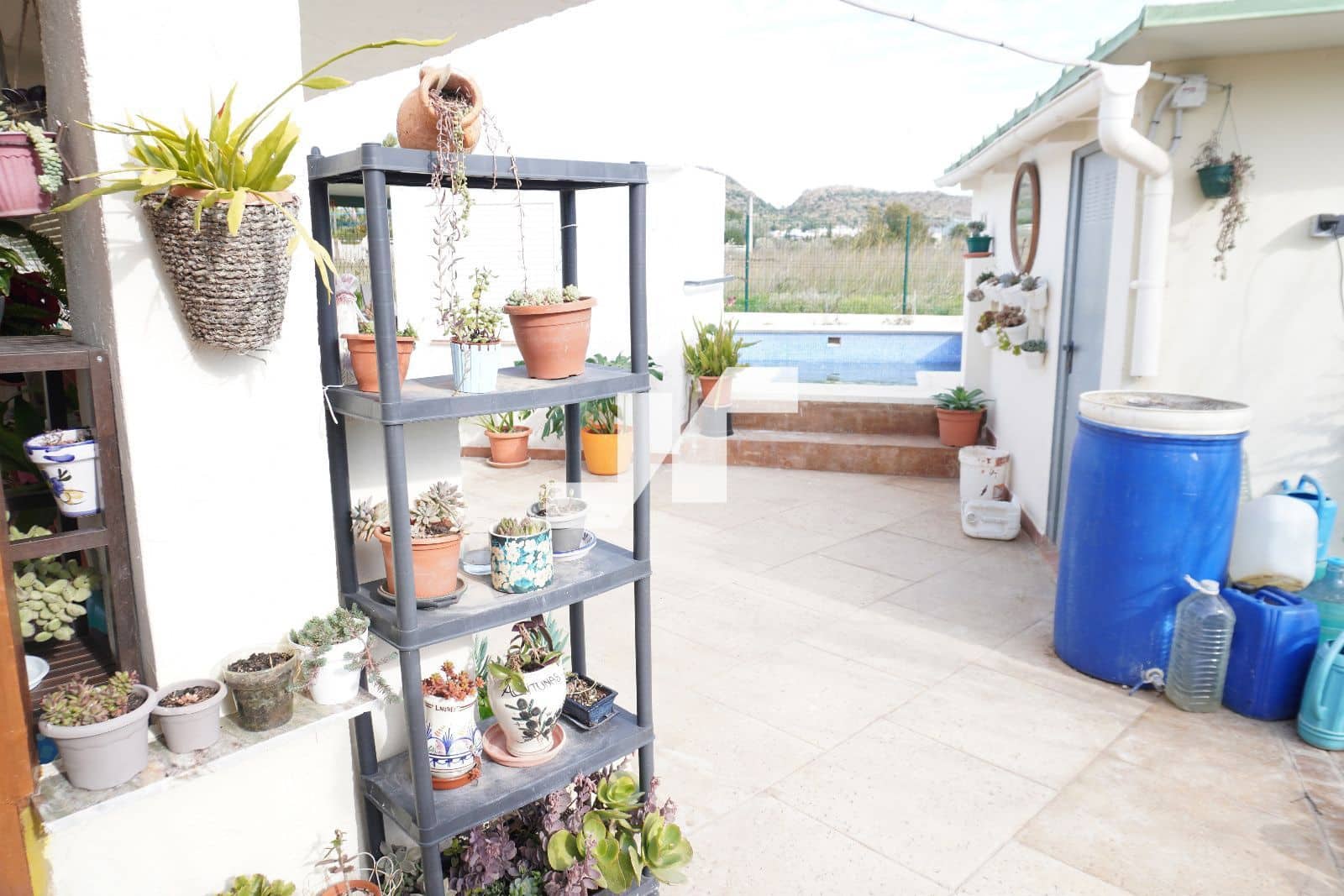 3 makuuhuone Huvila myytävänä paikassa Montserrat mukana uima-altaan - 210 000 € (Ref: 9503612)