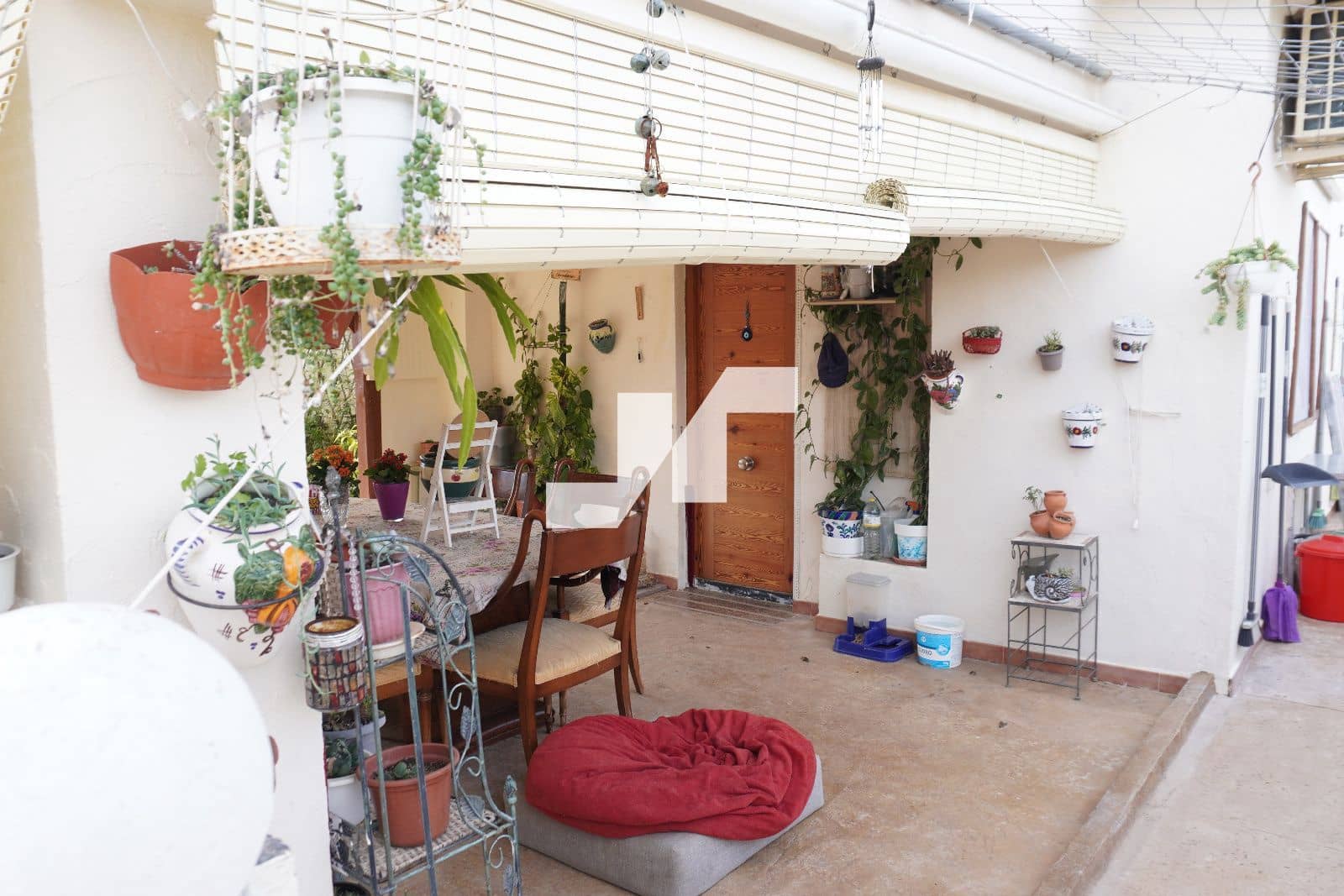 3 makuuhuone Huvila myytävänä paikassa Montserrat mukana uima-altaan - 210 000 € (Ref: 9503612)