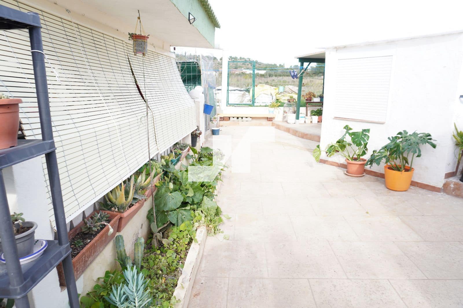 3 makuuhuone Huvila myytävänä paikassa Montserrat mukana uima-altaan - 210 000 € (Ref: 9503612)