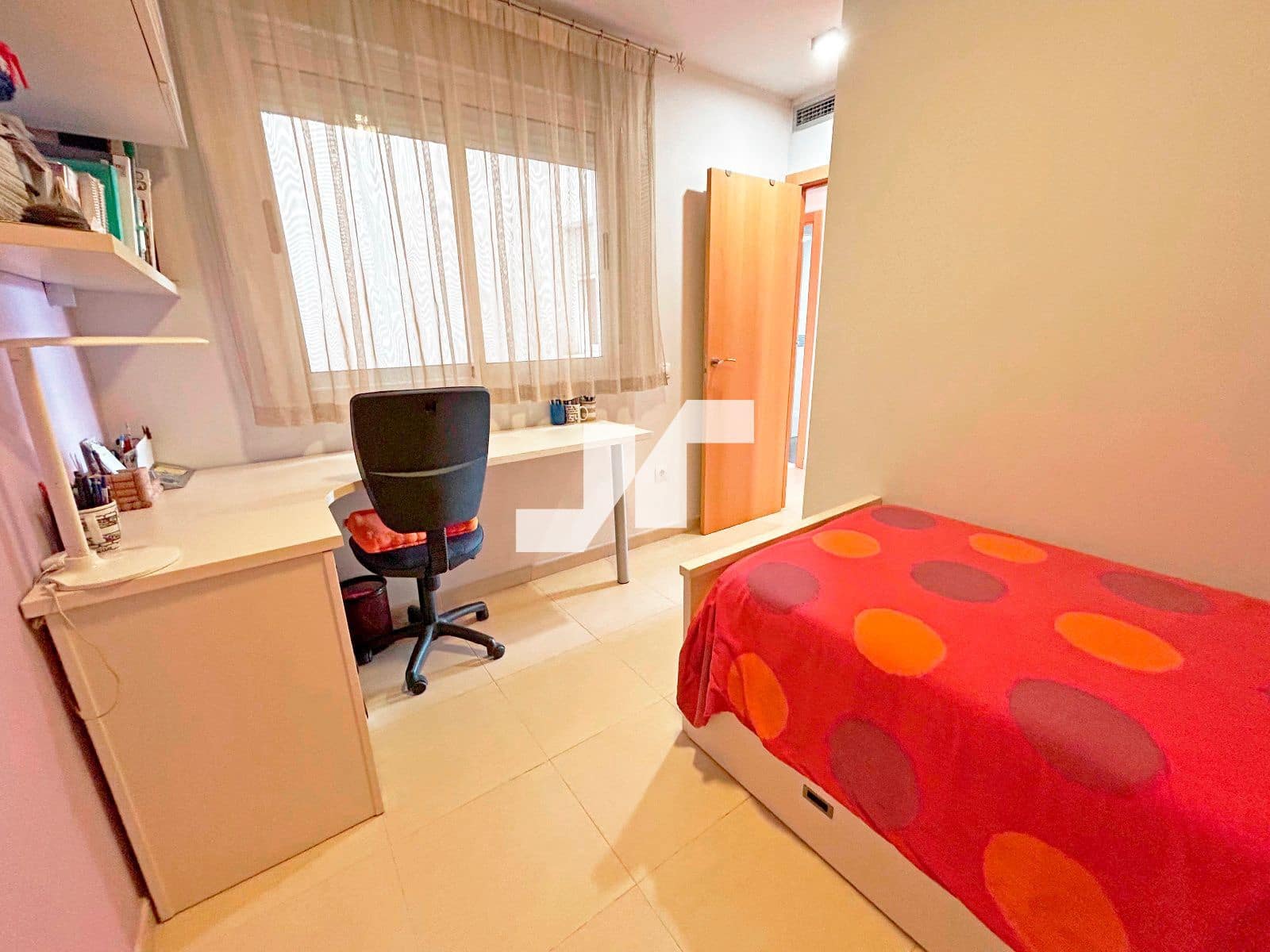 2 bedroom Flat for sale in Almassora / Almazora with garage - € 149,000 (Ref: 9511341)