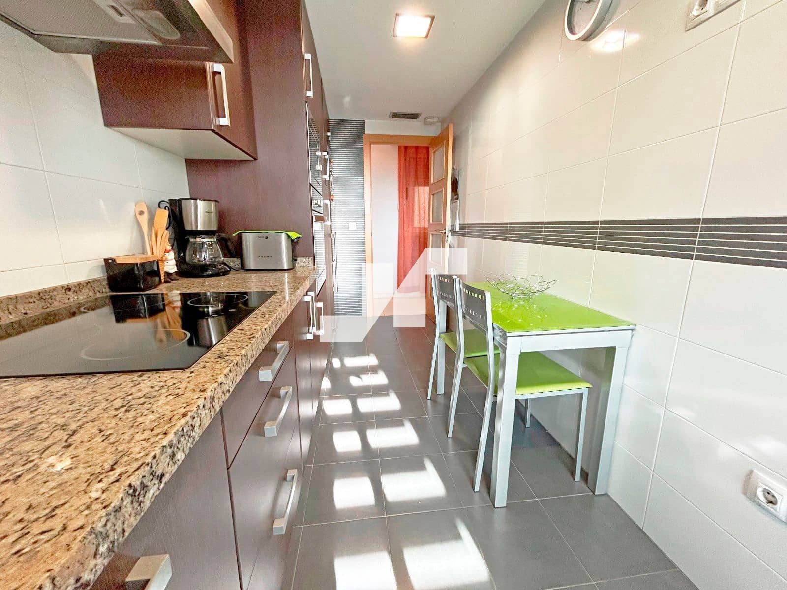 2 bedroom Flat for sale in Almassora / Almazora with garage - € 149,000 (Ref: 9511341)