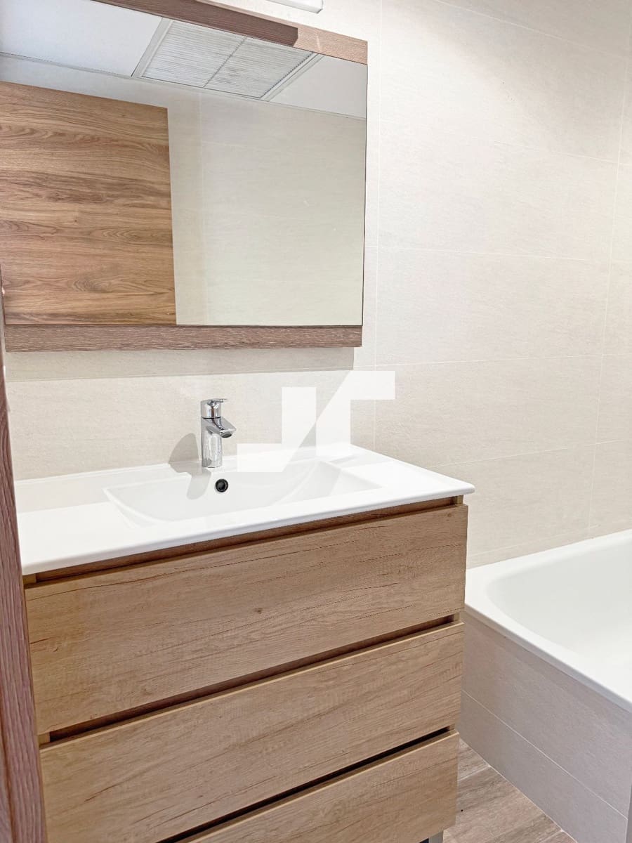 Piso de 4 habitaciones en Burriana / Borriana en venta - 160.000 € (Ref: 9522775)