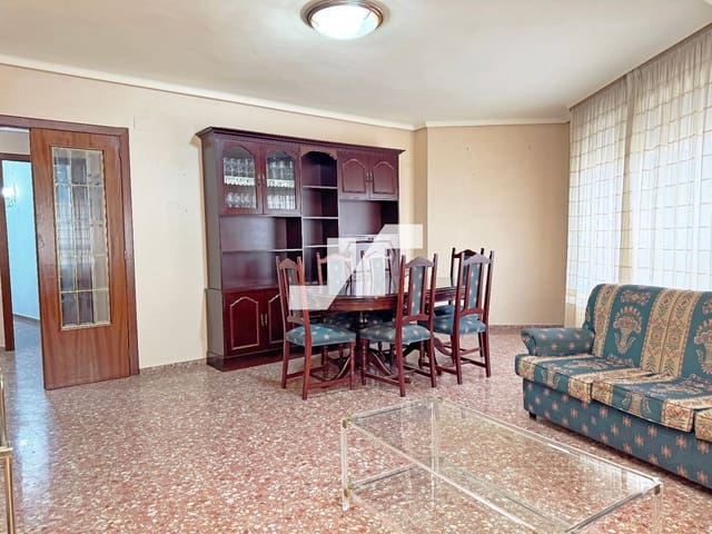 4 makuuhuone Asunto vuokrattavana paikassa Vila-real - 700 € (Ref: 9524983)