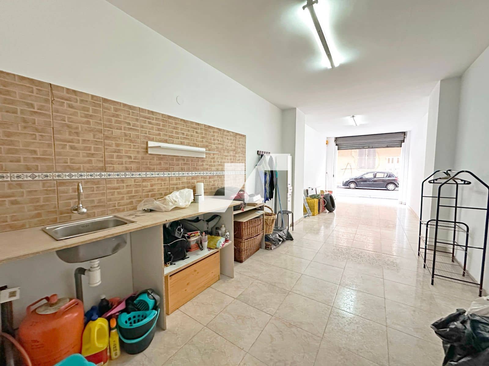 Commercial for rent in Vila-real - € 350 (Ref: 9532595)