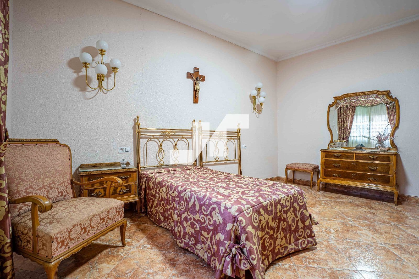 4 sypialnia Willa na sprzedaż w Castello de la Plana z garażem - 373 000 € (Ref: 9534893)