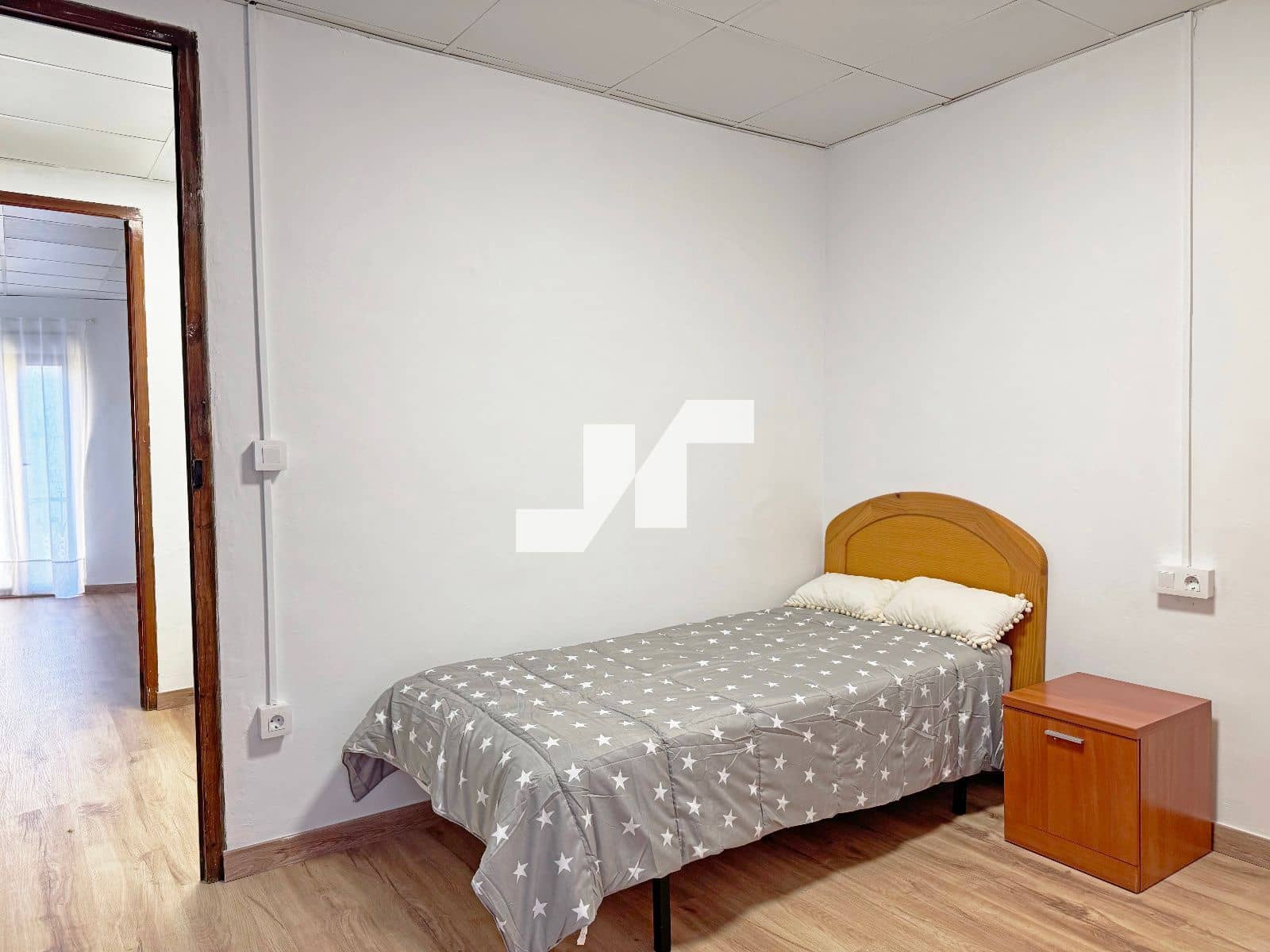 2 bedroom Villa for rent in Vila-real - € 700 (Ref: 9540571)