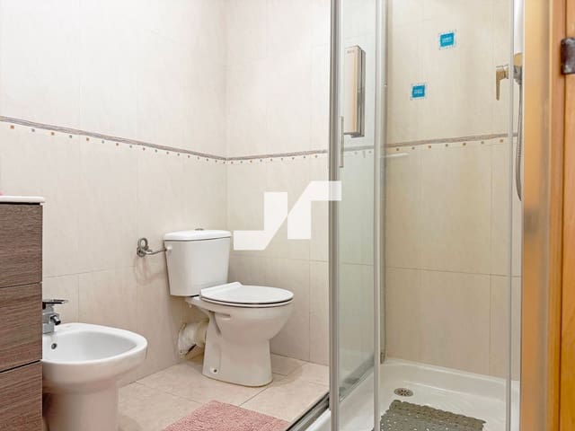 3 soveværelse Lejlighed til salg i Oropesa  - € 185.000 (Ref: 9552429)