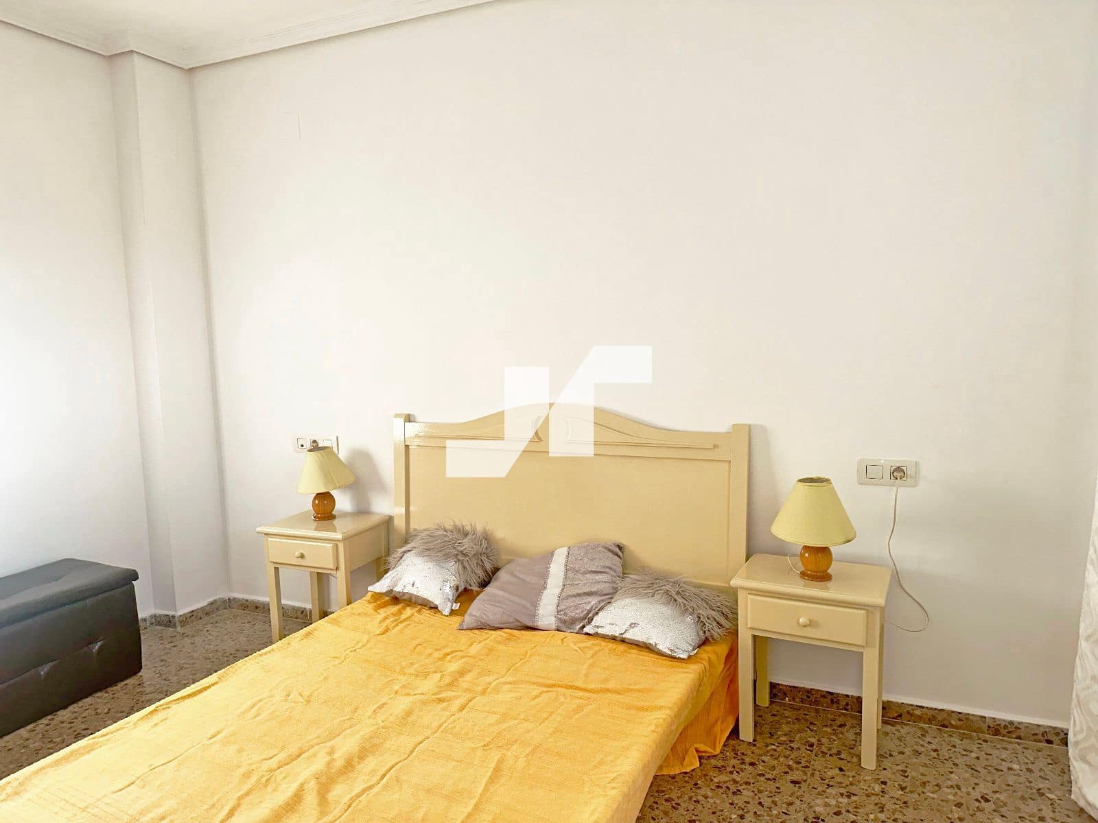 4 bedroom Flat for sale in Vila-real with garage - € 240,000 (Ref: 9553221)