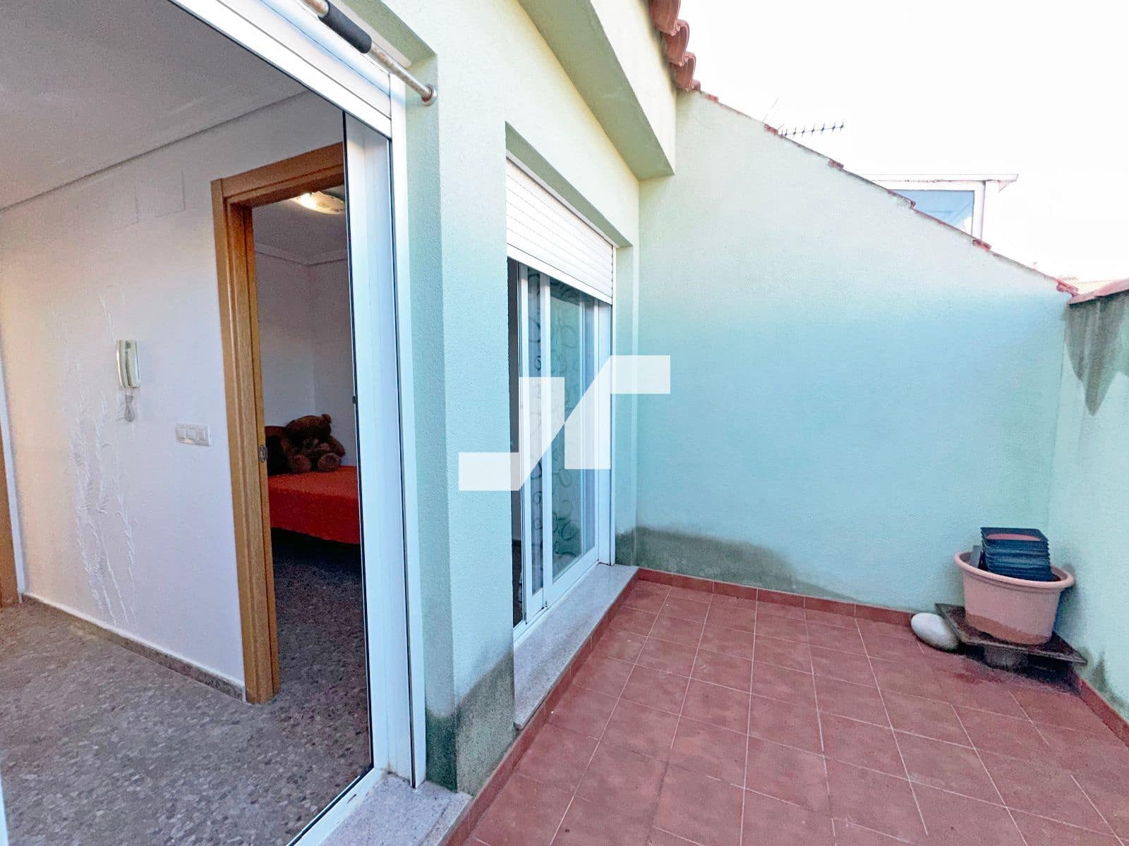 4 bedroom Flat for sale in Vila-real with garage - € 240,000 (Ref: 9553221)