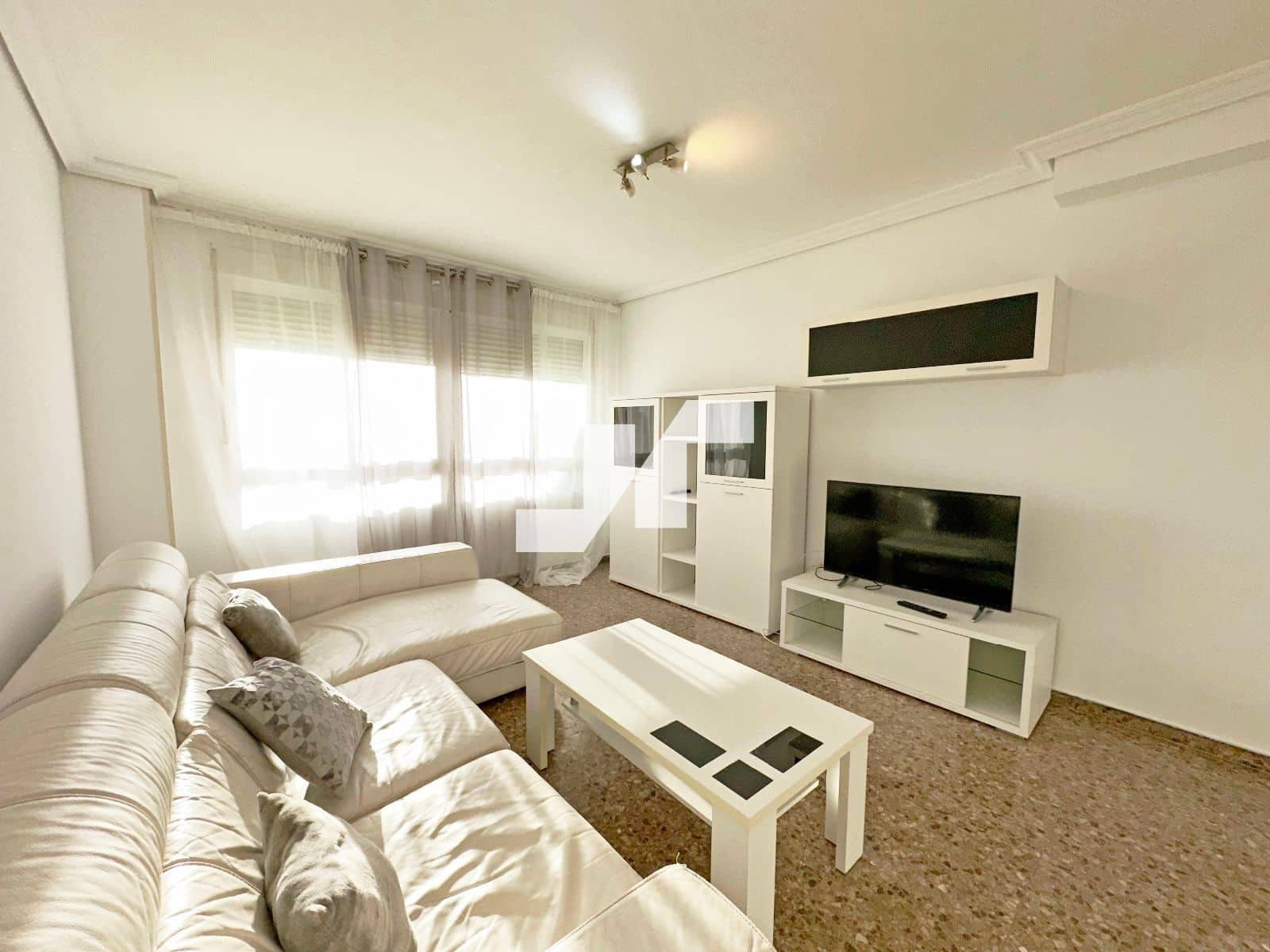 4 bedroom Flat for sale in Vila-real with garage - € 240,000 (Ref: 9553221)