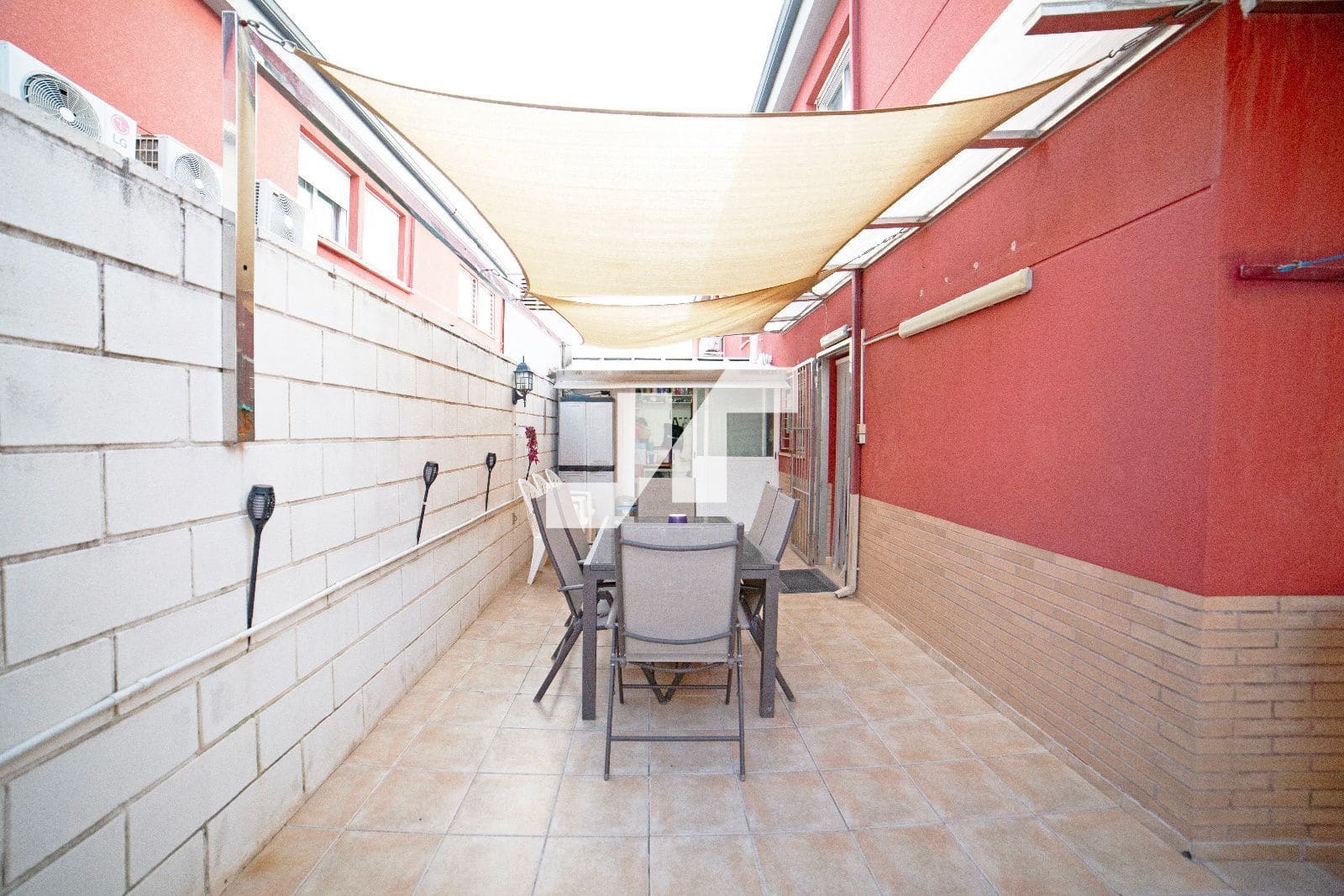 4 soveværelse Byhus til salg i Burriana / Borriana med garage - € 396.000 (Ref: 9567892)