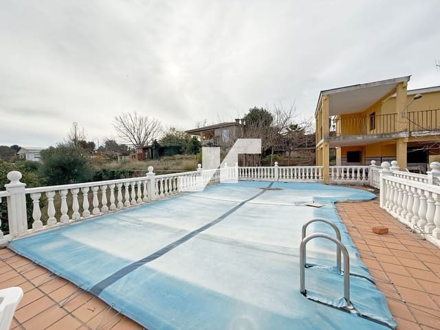 5 Zimmer Villa zu verkaufen in Vila-real mit Pool Garage - 300.000 € (Ref: 9579981)