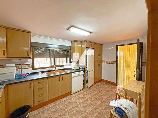 5 Zimmer Villa zu verkaufen in Vila-real mit Pool Garage - 300.000 € (Ref: 9579981)