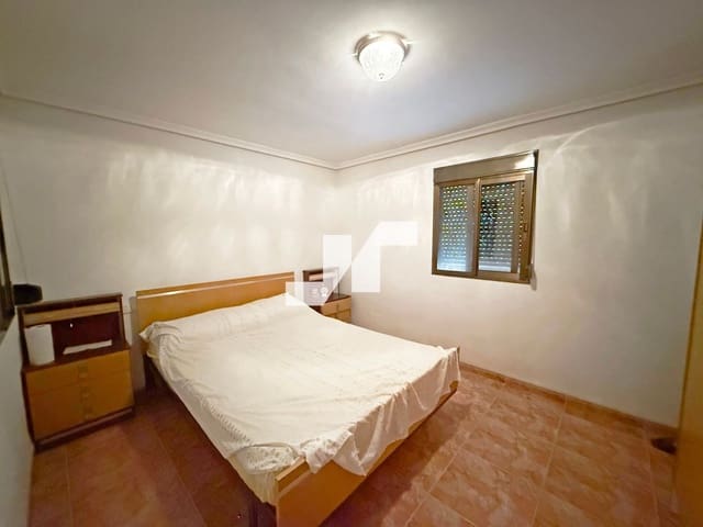 5 Zimmer Villa zu verkaufen in Vila-real mit Pool Garage - 300.000 € (Ref: 9579981)