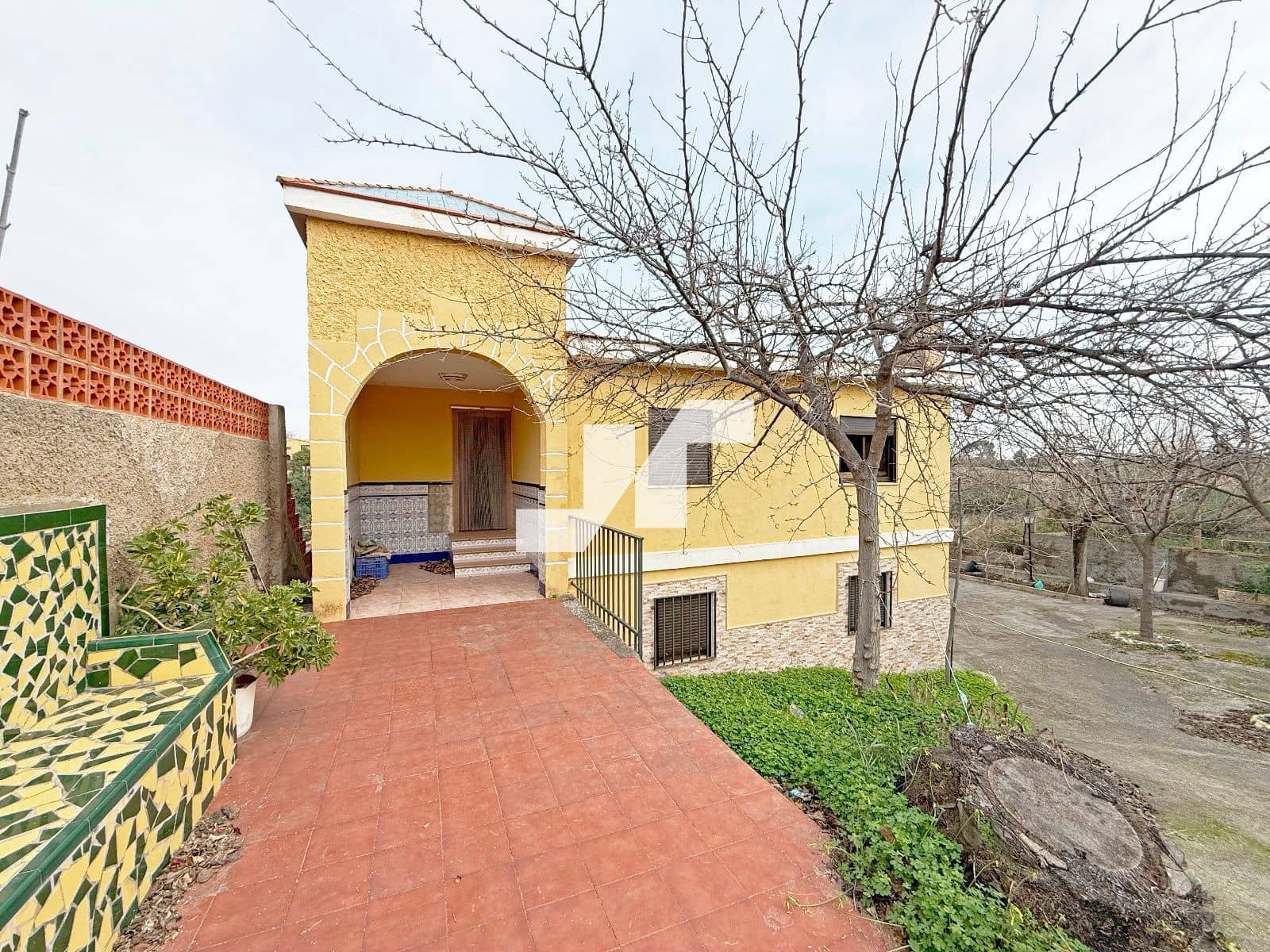 5 soverom Villa til salgs i Vila-real med svømmebasseng garasje - € 300 000 (Ref: 9579981)