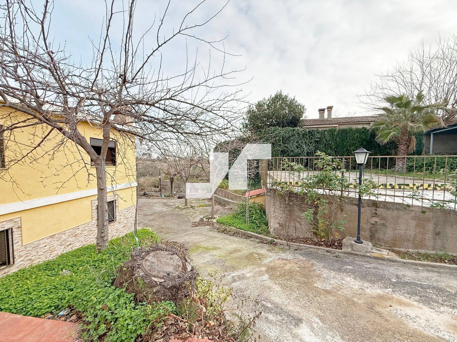 5 soverom Villa til salgs i Vila-real med svømmebasseng garasje - € 300 000 (Ref: 9579981)